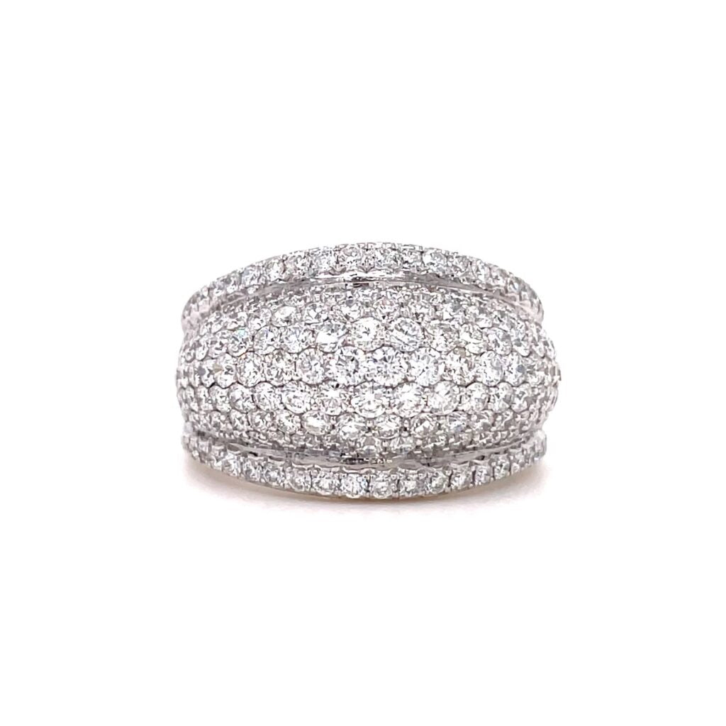 18ct White Gold Diamond Bomb Ring